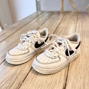 Size 9C Nike Little Kids Air Force 1